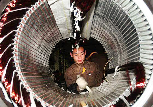 電機生產線中人工嵌線和機械嵌線技術有何區別？