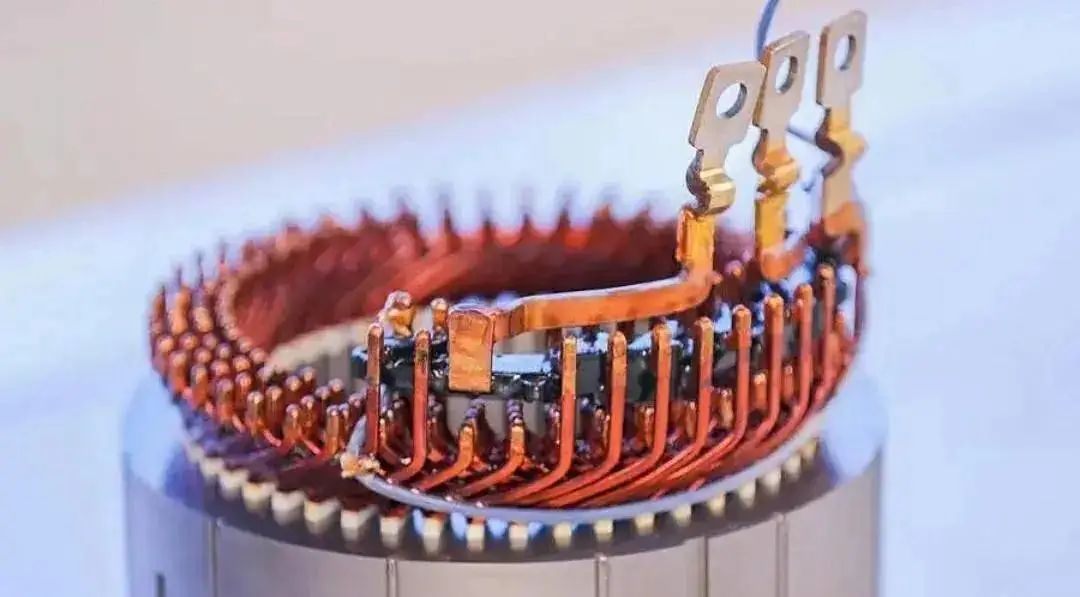 與圓形電機相比，為什么扁線電機更適合新能源汽車領域？—AIP艾普.jpg