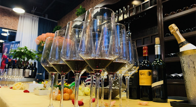 開紅酒專賣店的成本和利潤怎么樣 開紅酒專賣店的成本和利潤怎么樣